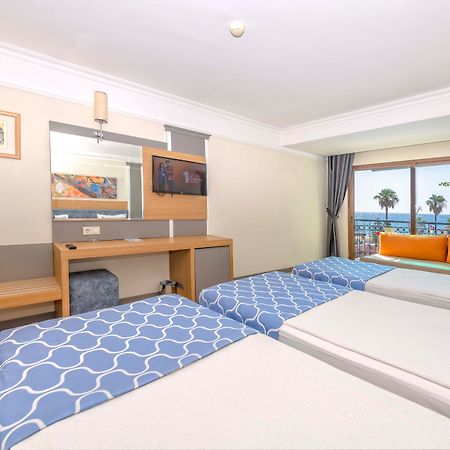 Labada Beach Hotel Чамьюва Екстер'єр фото